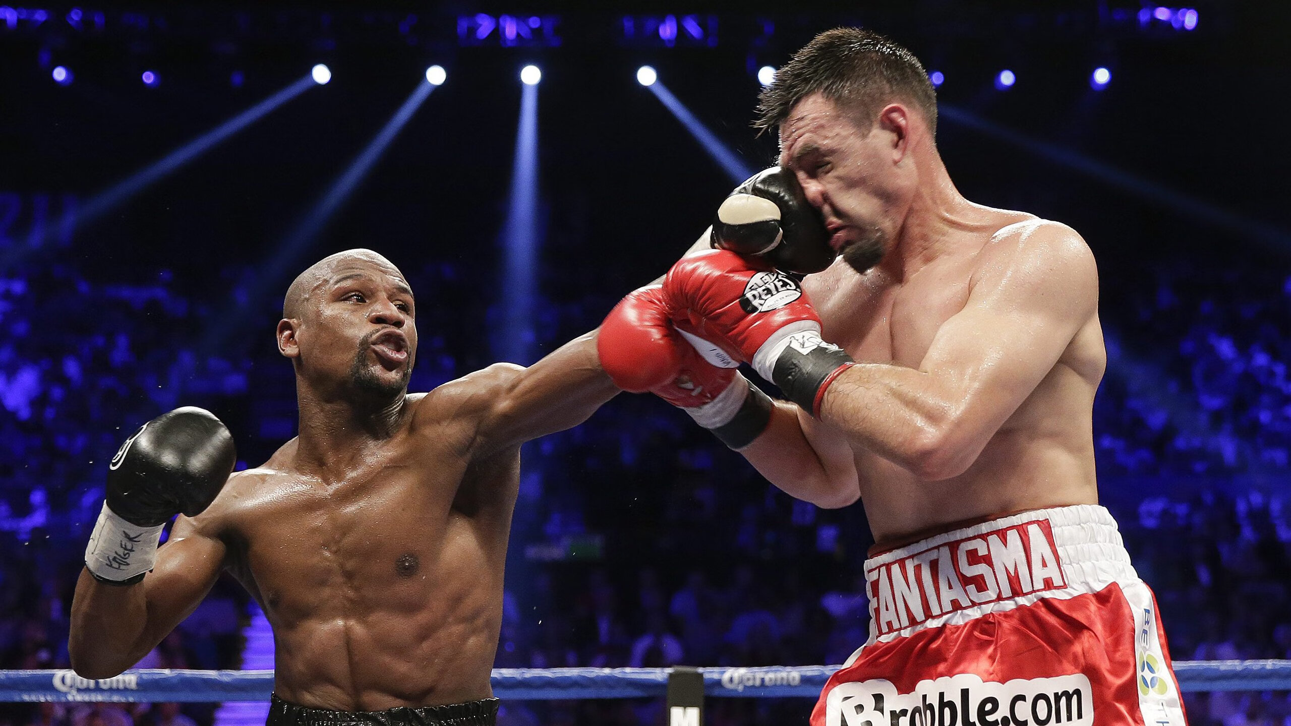 九游娱乐下载-电竞比赛中的个人技术：操作、反应与意识，电竞操作指数叫什么